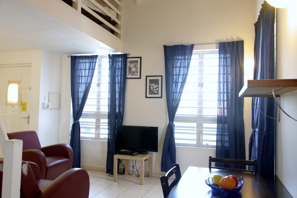 Orange Rembrandt Studio Apartments ウィレムスタッド エクステリア 写真