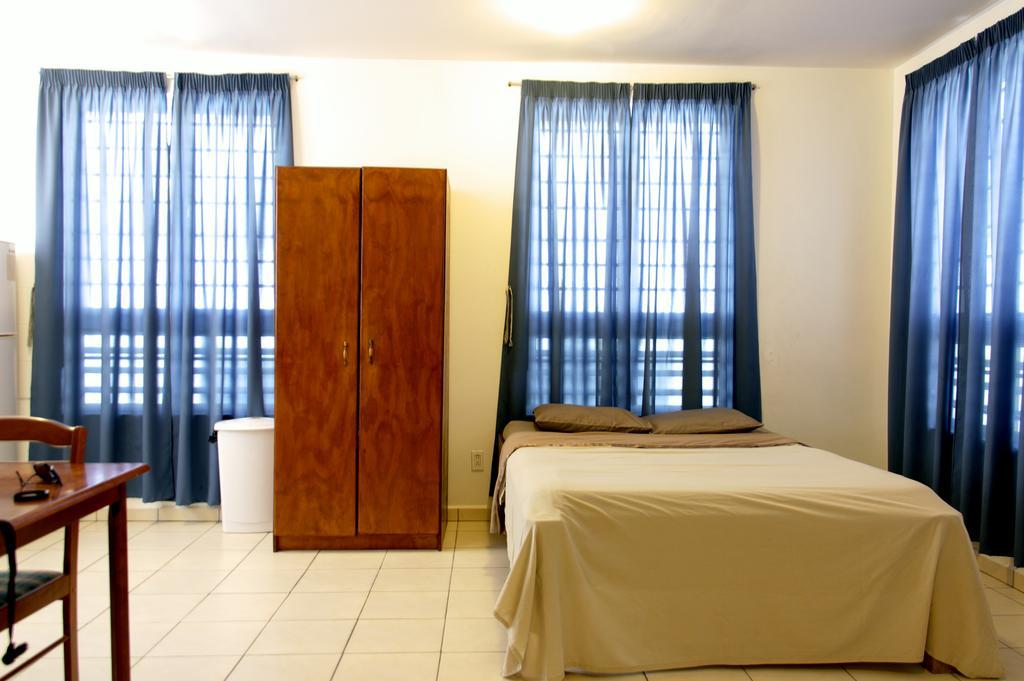 Orange Rembrandt Studio Apartments ウィレムスタッド エクステリア 写真
