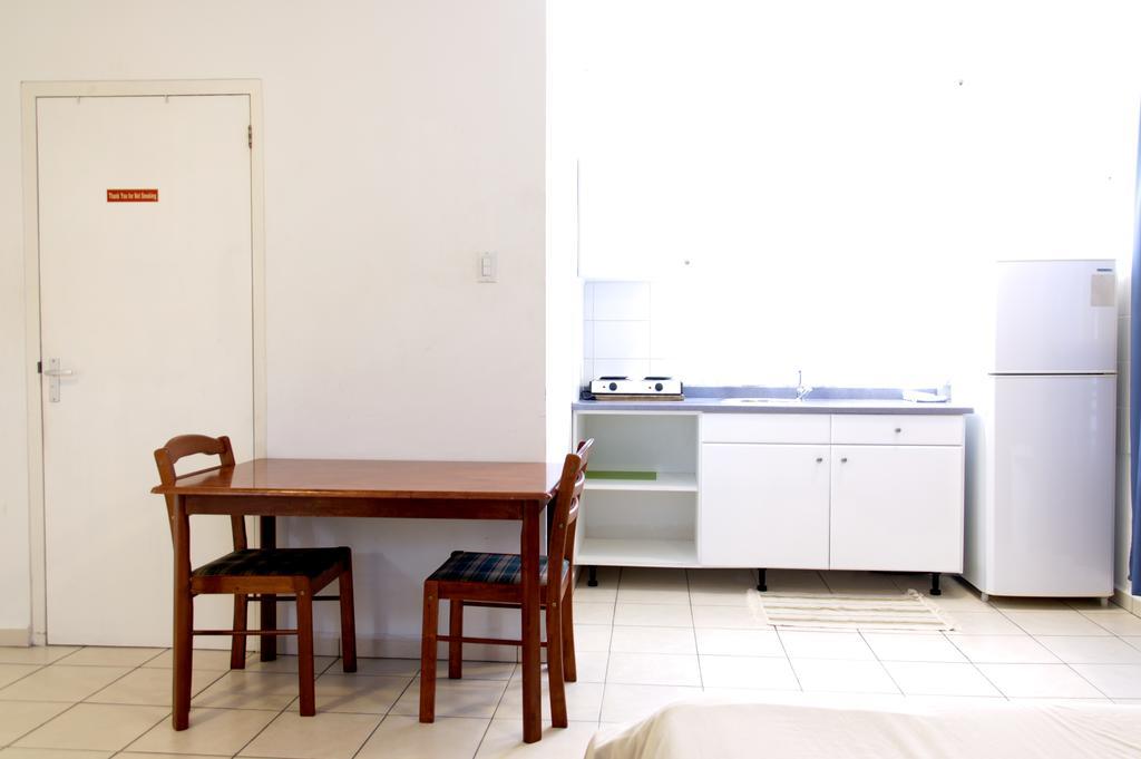 Orange Rembrandt Studio Apartments ウィレムスタッド エクステリア 写真