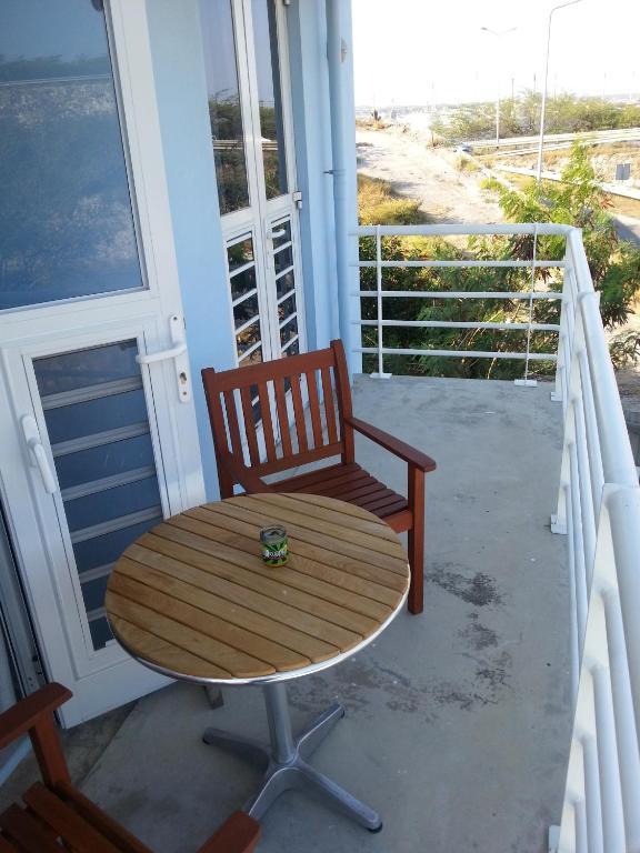 Orange Rembrandt Studio Apartments ウィレムスタッド 部屋 写真