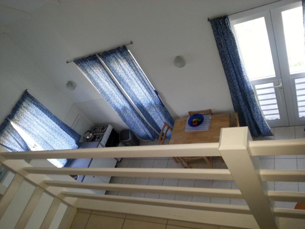 Orange Rembrandt Studio Apartments ウィレムスタッド 部屋 写真