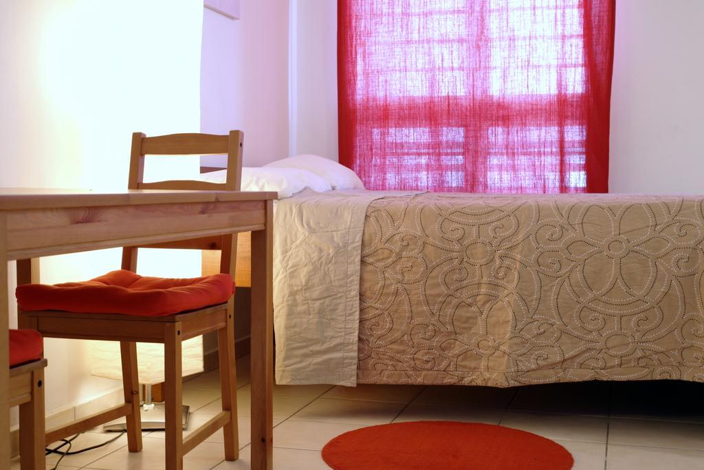 Orange Rembrandt Studio Apartments ウィレムスタッド エクステリア 写真